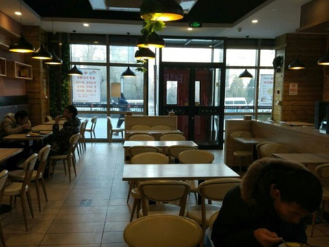 “PG国际com”布鲁诺:满意球员们训练效果 比赛为备战奥预赛(图1) PG国际com